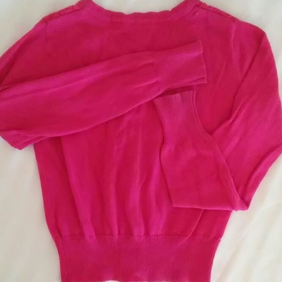 Sweater - Picture 5 of 6